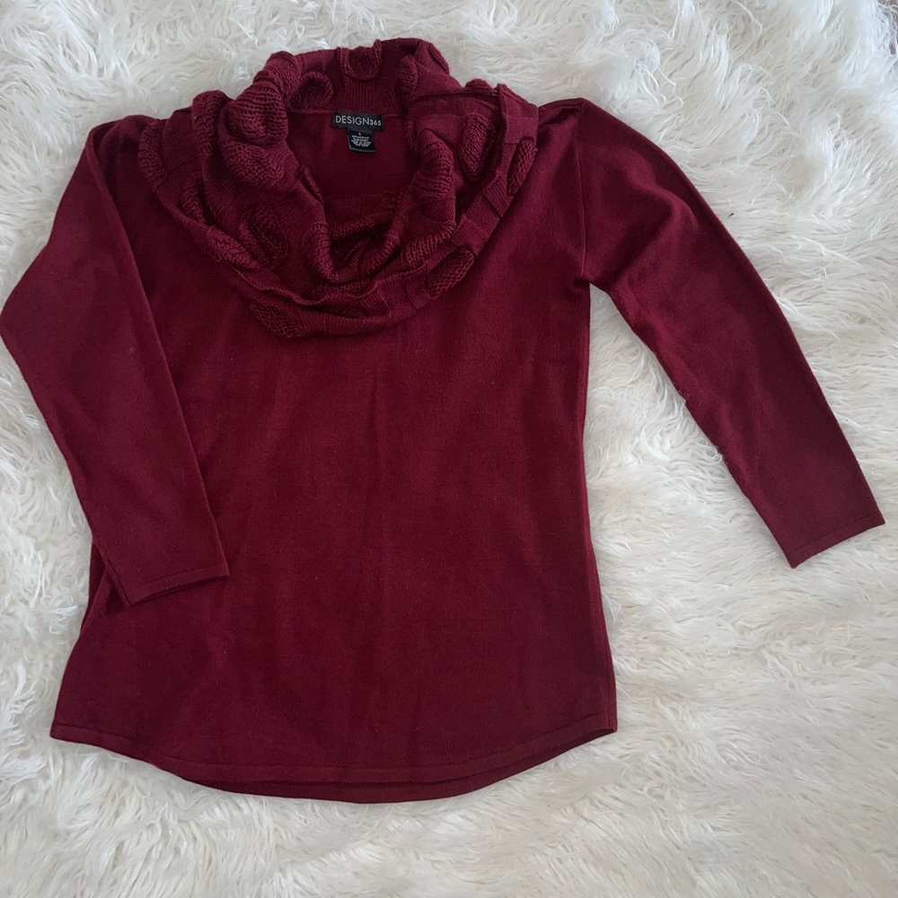 Maroon Crowl Sweater